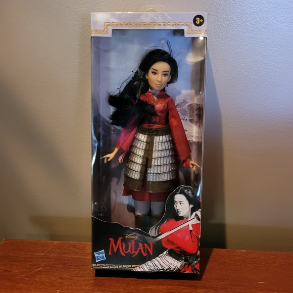 Disney Hasbro Mulan Doll - Picture 2 of 9